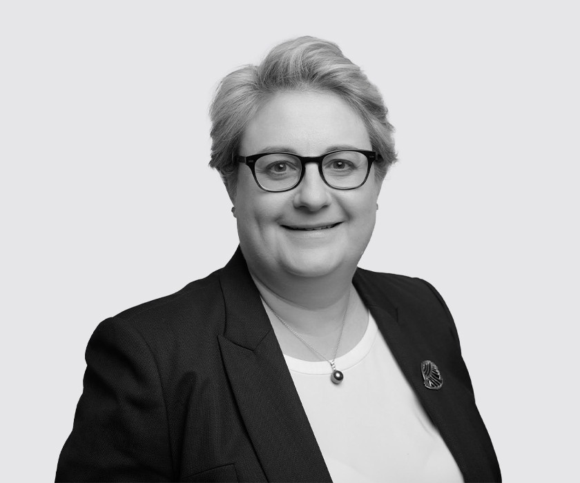 Loading content, please wait...